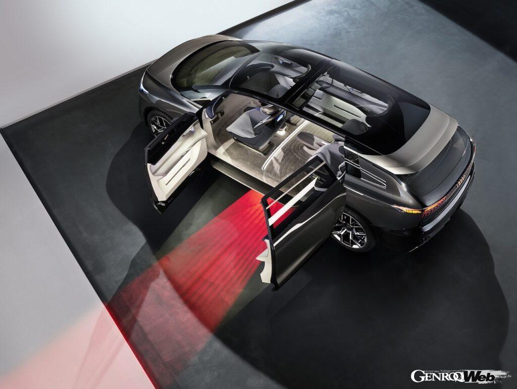 アウディが公開したスフィア・シリーズ3台目の電動コンセプトカー「アーバンスフィア」のインテリア。