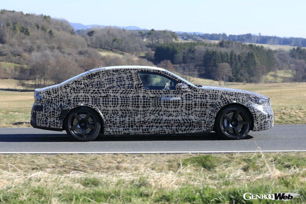 「【スクープ！】 最高出力750ps!? プラグインハイブリッドを搭載する次期BMW M5をキャッチ」の12枚目の画像