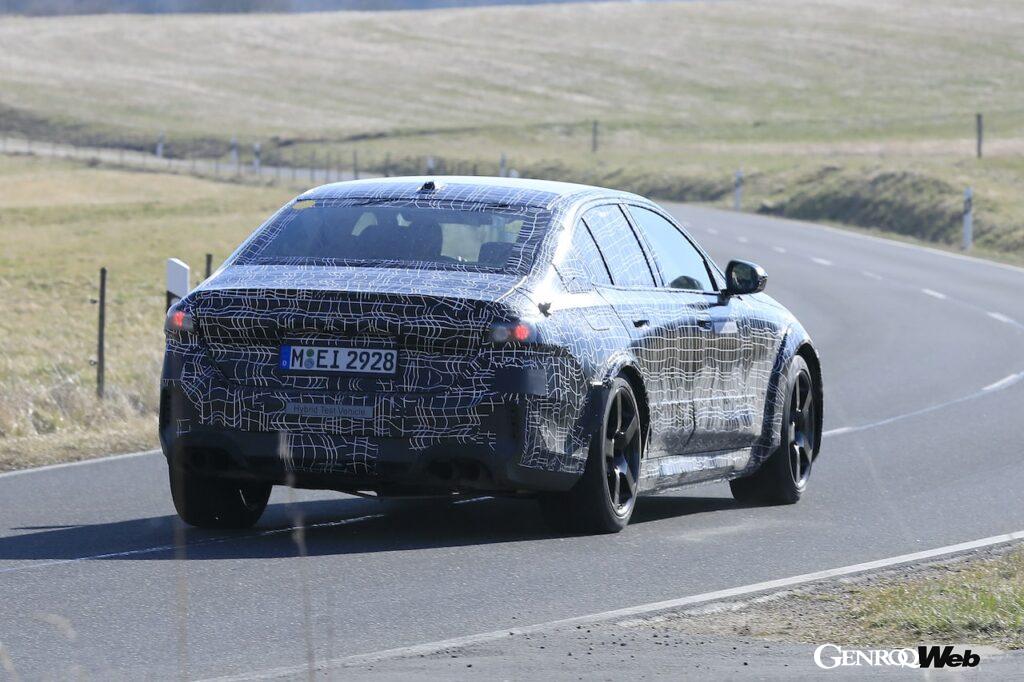 「【スクープ！】 最高出力750ps!? プラグインハイブリッドを搭載する次期BMW M5をキャッチ」の15枚目の画像