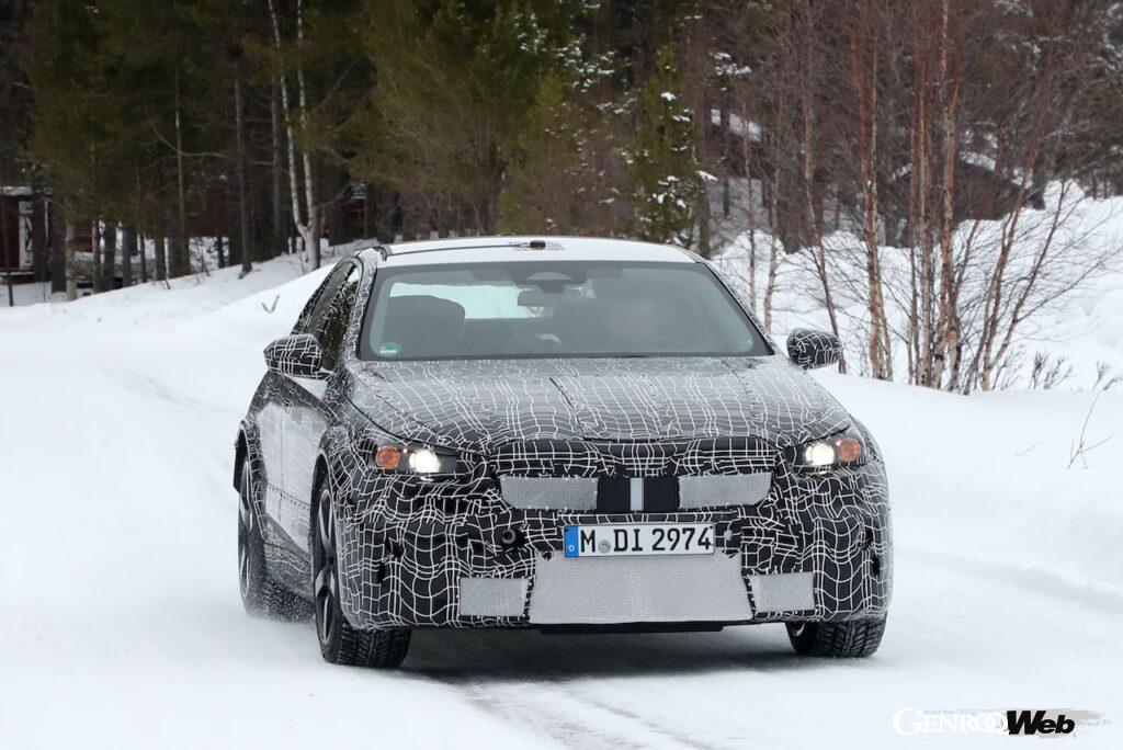 「【スクープ！】 最高出力750ps!? プラグインハイブリッドを搭載する次期BMW M5をキャッチ」の16枚目の画像