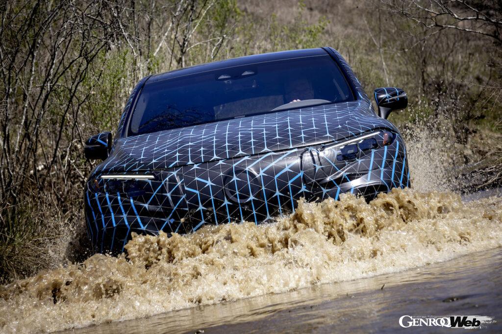 「メルセデス・ベンツがフル電動SUVのフラッグシップモデル投入！ EQS SUVは2022年4月19日正式デビューへ」の9枚目の画像