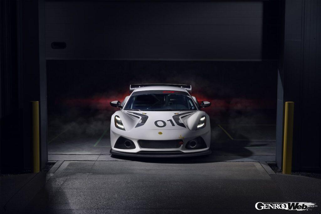 「ロータス エミーラのカスタマー向けレーシングカー「GT4」、ヘセルのテストトラックで初披露 【動画】」の7枚目の画像