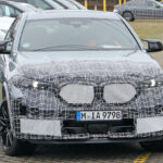 【スクープ！】 新型BMW X6 Mは薄型ヘッドライトを採用？ 最高出力625psは変わらずか - 20220513_BMW_X6M_facelift_3