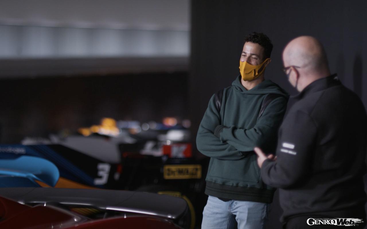 「マクラーレン・ロングテール25周年。F1ドライバーのダニエル・リカルドが LTシリーズの歴史を紐解く 【動画】」の9枚目の画像
