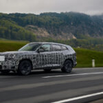 「最高システム出力650ps！ 2022年12月デビューに向けテストが続くハイブリッドSUV「BMW XM」」の6枚目の画像ギャラリーへのリンク