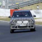 【スクープ！】 燃料電池搭載モデルもラインナップに追加！ BMW X5の改良新型は2022年末にデビューか!? - 20220531_BMWX5M_Facelift_ 001-min