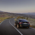 「最大トルク730Nm！ 抜群の走行性能と効率性を両立したディーゼルモデル「BMWアルピナ D4 S グランクーペ」で地平を目指せ」の8枚目の画像ギャラリーへのリンク