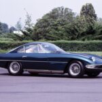 「トリノ・ショーで話題をさらった処女作「350 GTV」そのボンネットに隠された秘密（1963）【ランボルギーニ ヒストリー】」の3枚目の画像ギャラリーへのリンク