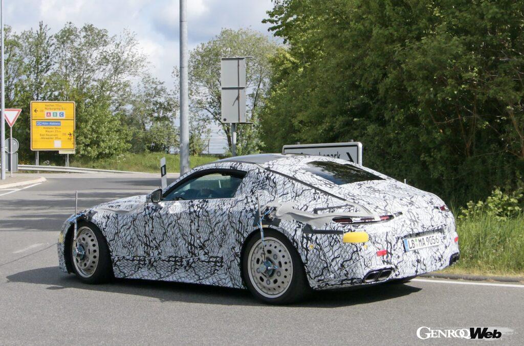 「【スクープ！】 ついにプラグインハイブリッドが登場か!? 新型メルセデスAMG GTのテストをキャッチ」の18枚目の画像