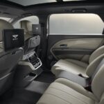 「まさにファーストクラスの乗り心地」。ベントレー ベンテイガ EWBに新採用された「エアラインシートスペシフィケーション」が後席に最上級の快適性をもたらす 【動画】 - 20220708_Bentley_Seat_6-min