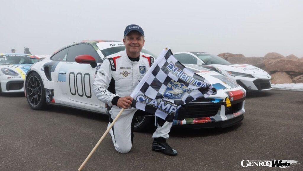 パイクスピーク2022において、ポルシェ 911 ターボSをドライブし、クラス優勝・総合2位を獲得したデイビッド・ドナー。