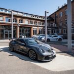 「公道走行可能な911 GT3 カップカー!? 「ポルシェ・スーパーカップ」30周年記念でスペシャルカラーの珠玉の一台が誕生」の5枚目の画像ギャラリーへのリンク