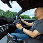 「コスパ高めのBMW製最新BEV「i4 M50」はポルシェやアウディと伍する性能を発揮するスタイリッシュ4ドアクーペ！」の2枚目の画像ギャラリーへのリンク