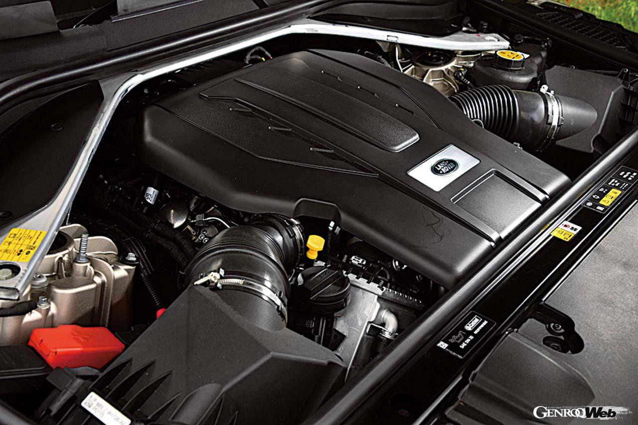新型レンジローバーのエンジンは4.4リッターV8ツインターボ。