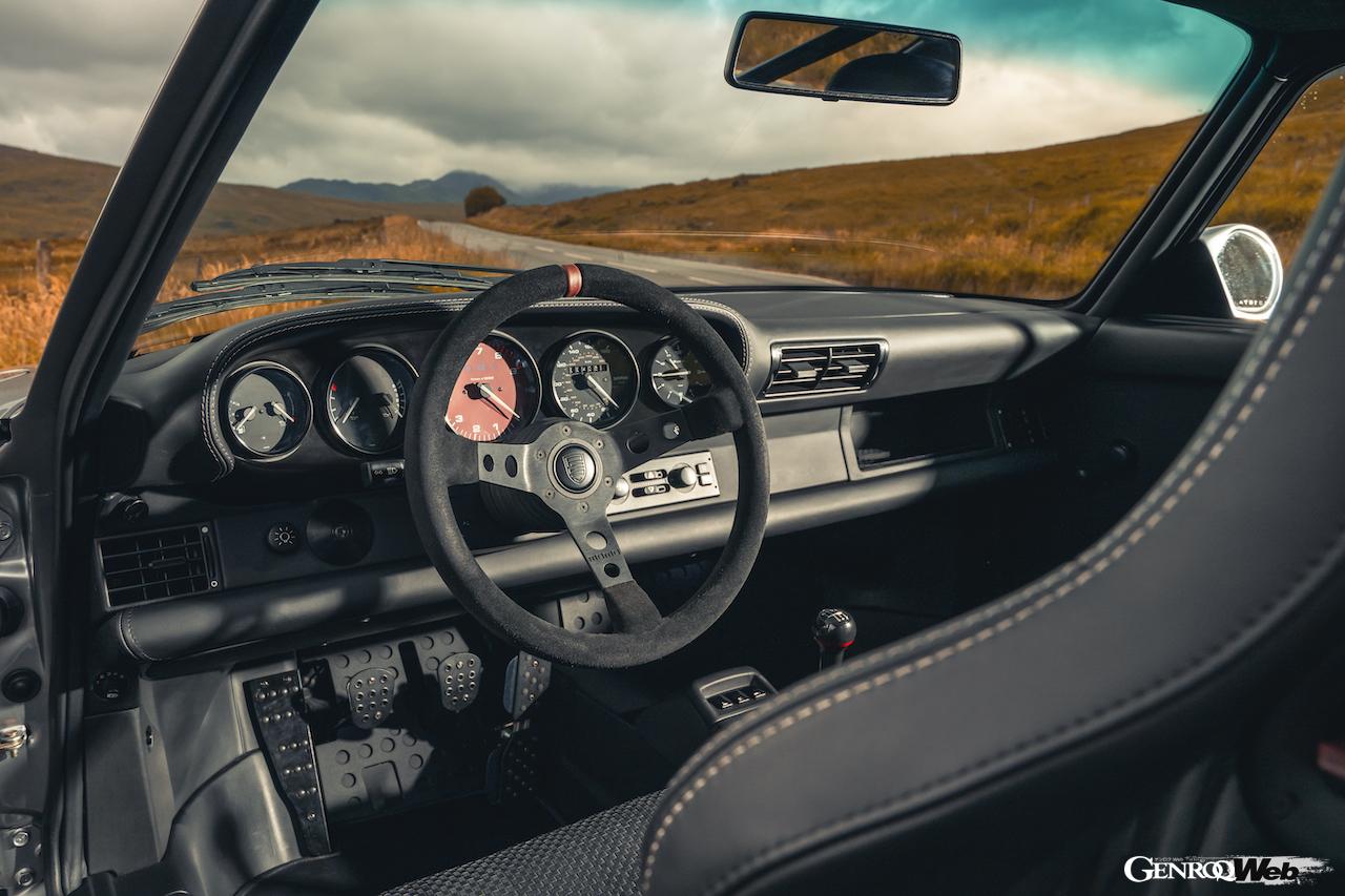「こんなタイプ993に乗りたい！ 100kg以上軽量化した最強空冷911「ポール・スティーブンス・オートアート 993R」がデビュー」の15枚目の画像