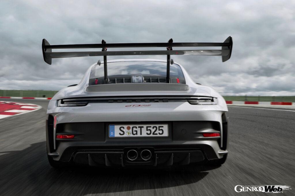 「「ポルシェ 911 GT3 RS」がワールドプレミア！ 最強仕様タイプ992の驚くべきその中身とは【動画】」の10枚目の画像
