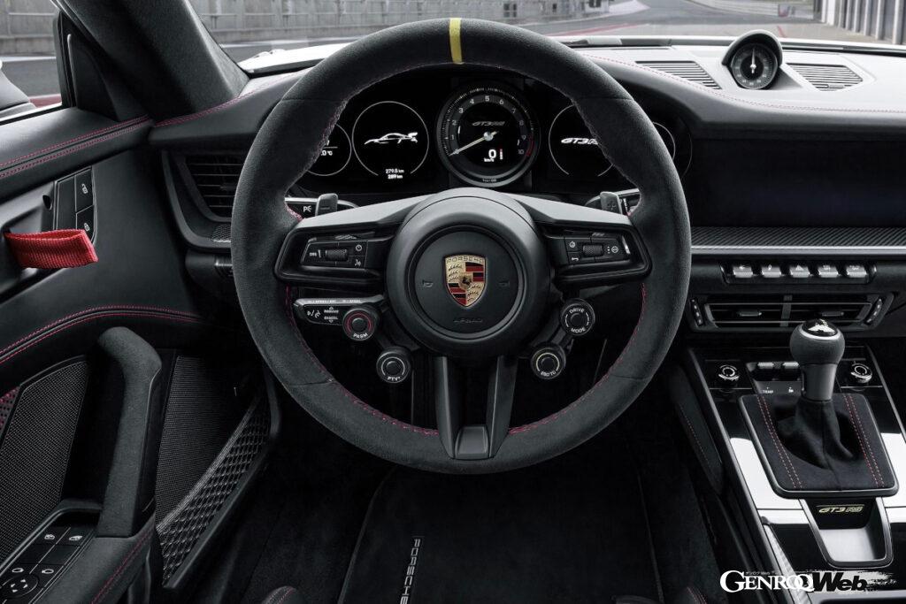 「「ポルシェ 911 GT3 RS」がワールドプレミア！ 最強仕様タイプ992の驚くべきその中身とは【動画】」の8枚目の画像