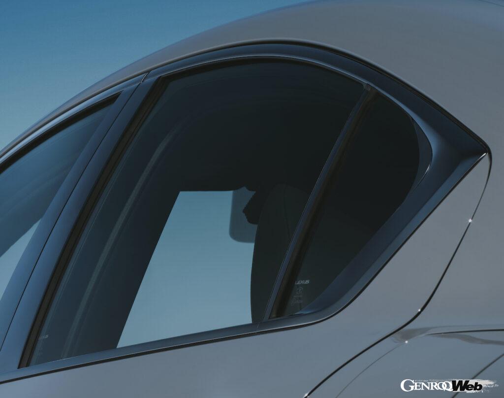 「待望のレクサス IS500が日本導入！ 初期限定車「F SPORT Performance First Edition」500台抽選申し込みがスタート！」の9枚目の画像