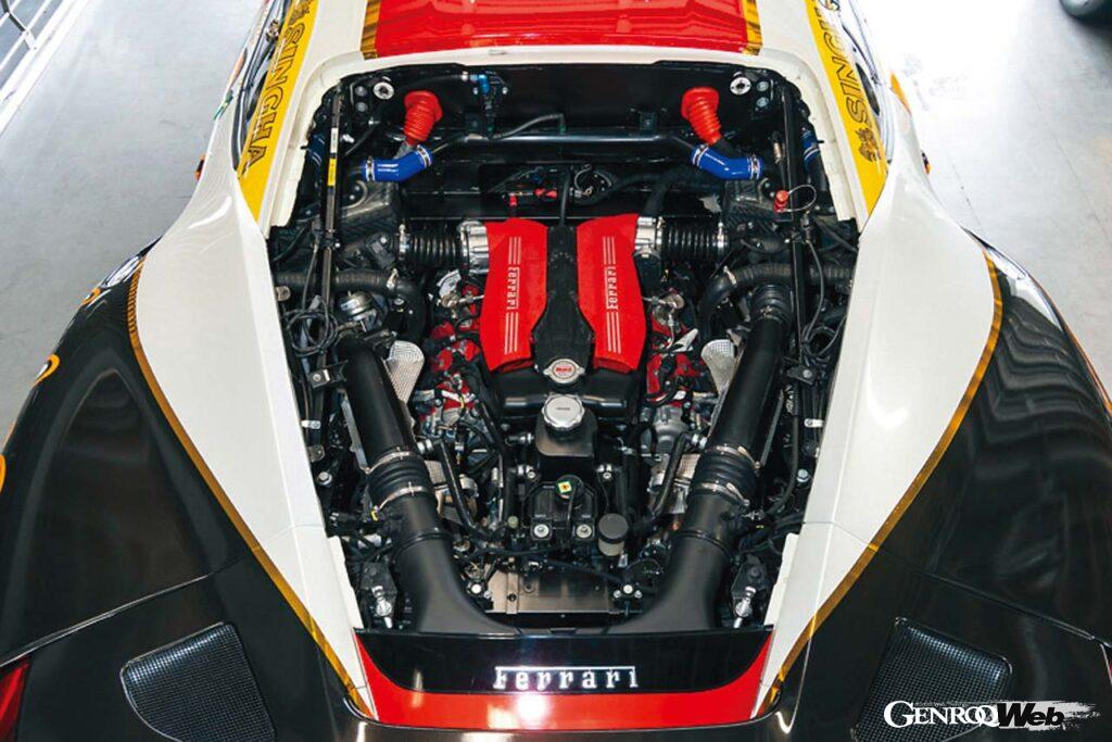 「レーシングカー「フェラーリ488チャレンジEVO」を素人に乗らせるとどうなる？「運転法とスイッチ類の意味も説明します」」の4枚目の画像