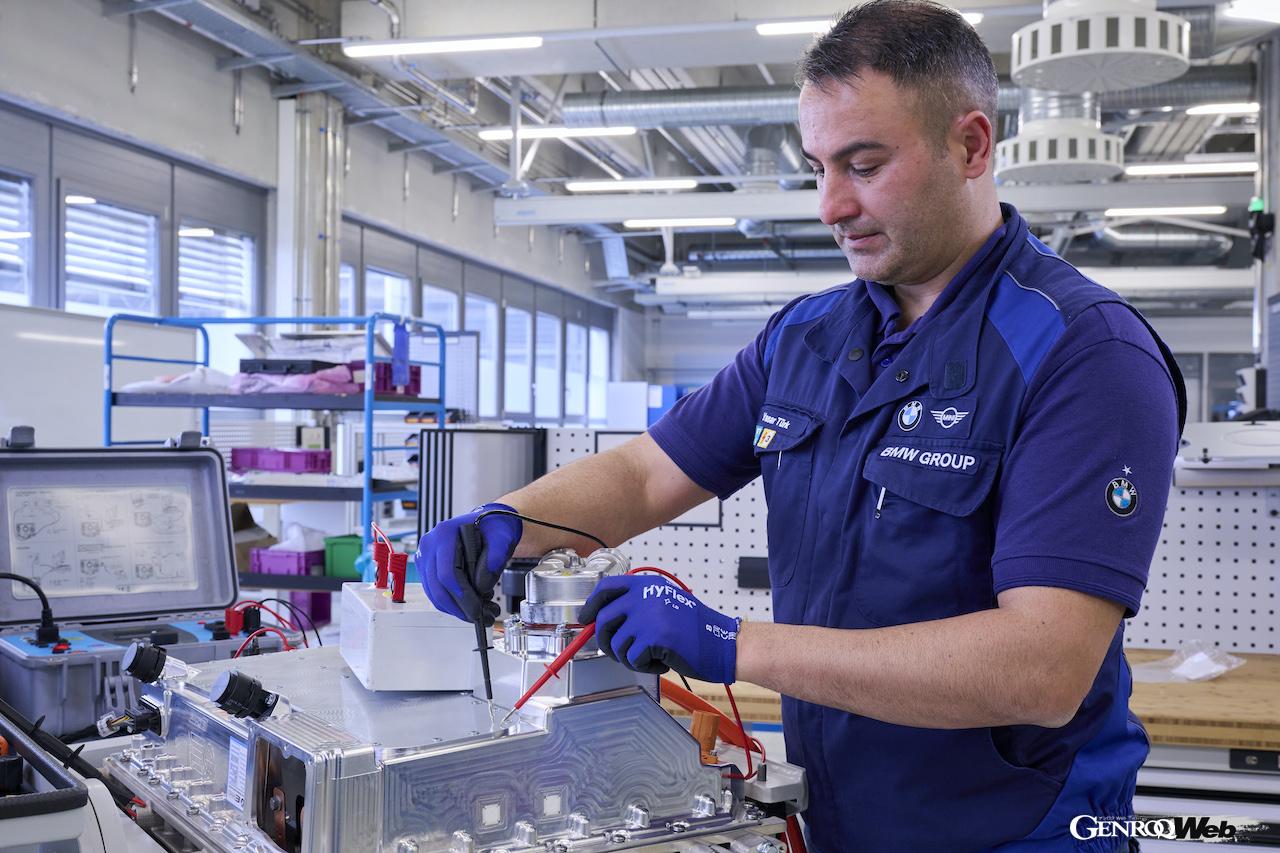 「「EVだけではなく水素も」BMWがミュンヘンの専用ファクトリーにおいて水素燃料電池システムを生産開始」の5枚目の画像