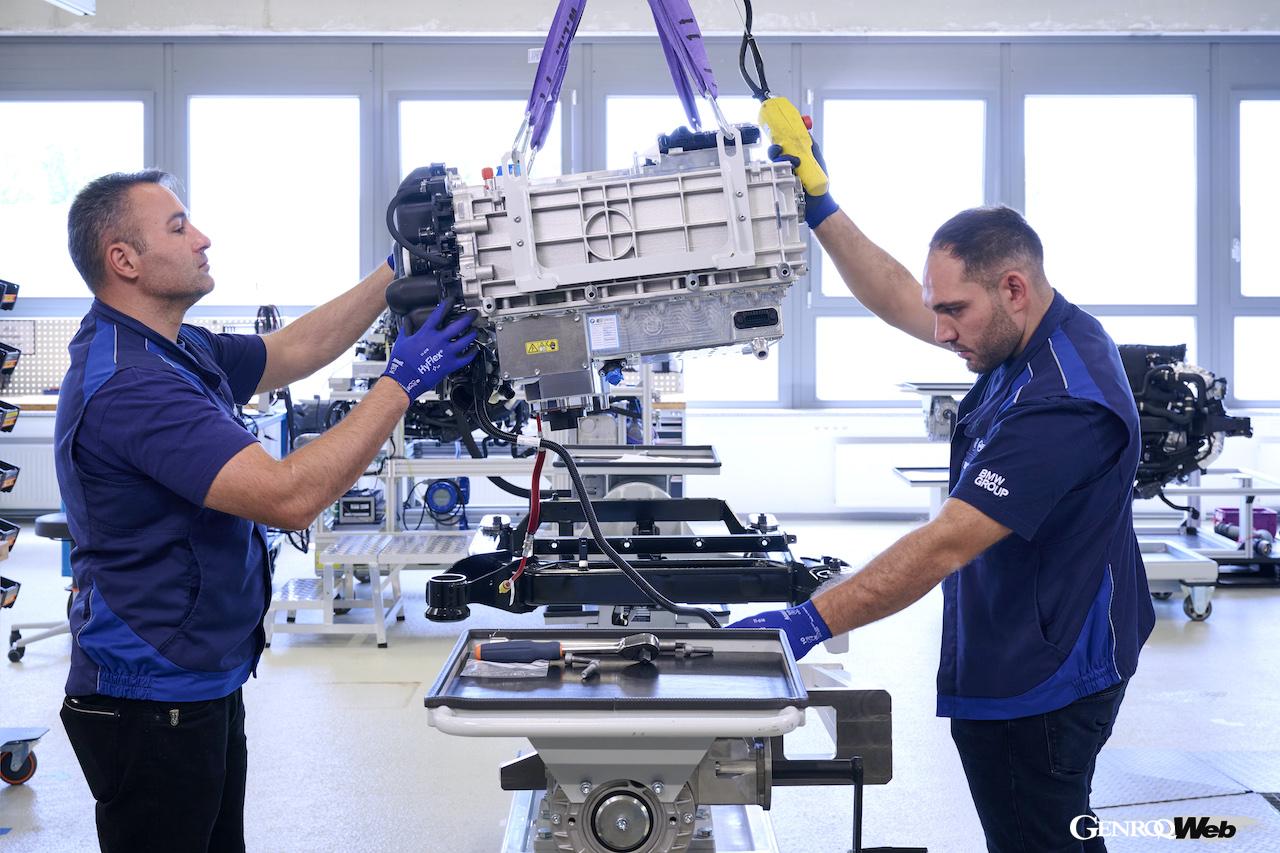 「「EVだけではなく水素も」BMWがミュンヘンの専用ファクトリーにおいて水素燃料電池システムを生産開始」の9枚目の画像