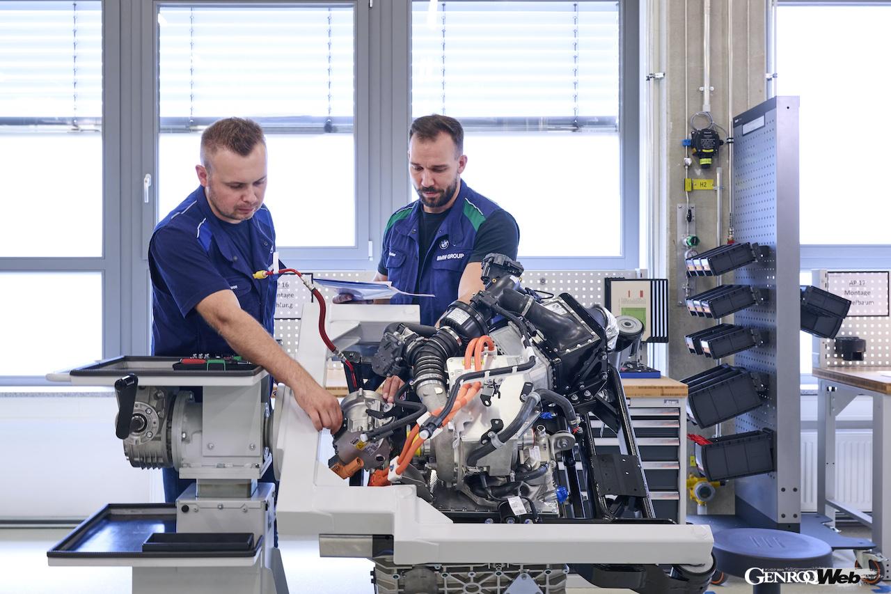 「「EVだけではなく水素も」BMWがミュンヘンの専用ファクトリーにおいて水素燃料電池システムを生産開始」の10枚目の画像