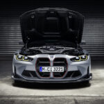 「「BMW M4 CSL」が日本限定25台で導入決定！ ニュルブルクリンク北コースでBMW量産車最速マシンはプレミア化必至【動画】」の1枚目の画像ギャラリーへのリンク