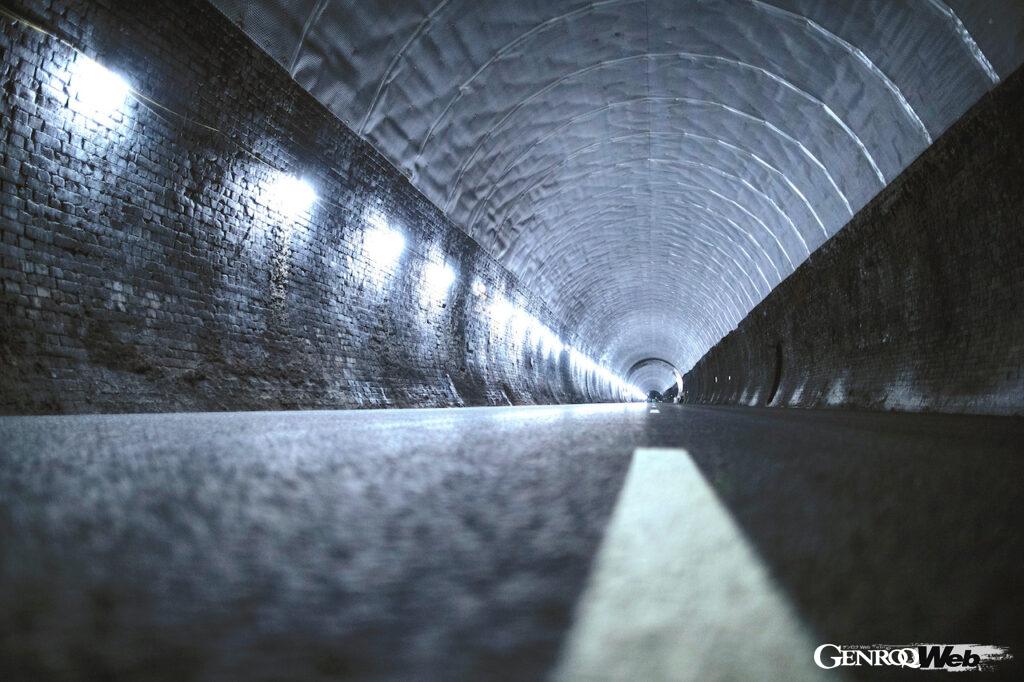 1966年に廃線となっていた鉄道用複線トンネルを再利用し、全長2.7mの距離を持つ空力試験施設「ケイツビー・トンネル」が開設された。