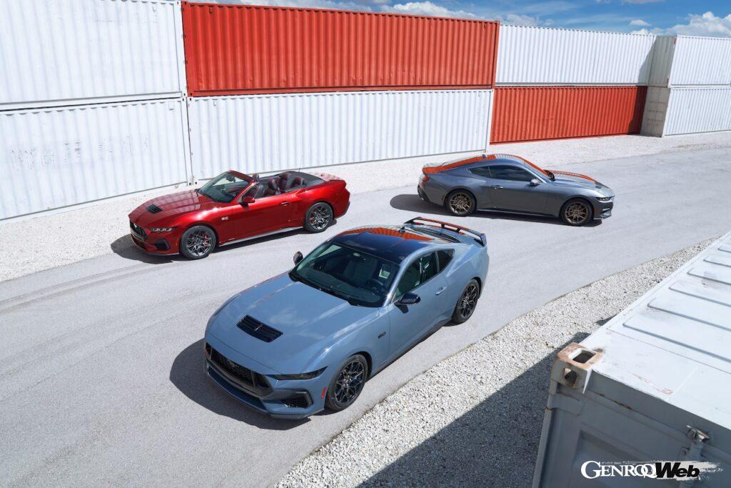 「7代目フォード マスタングがデビュー！ V8と直4の2機種を搭載し、ドリフトが自在な電気サイドブレーキを装備【動画】」の17枚目の画像