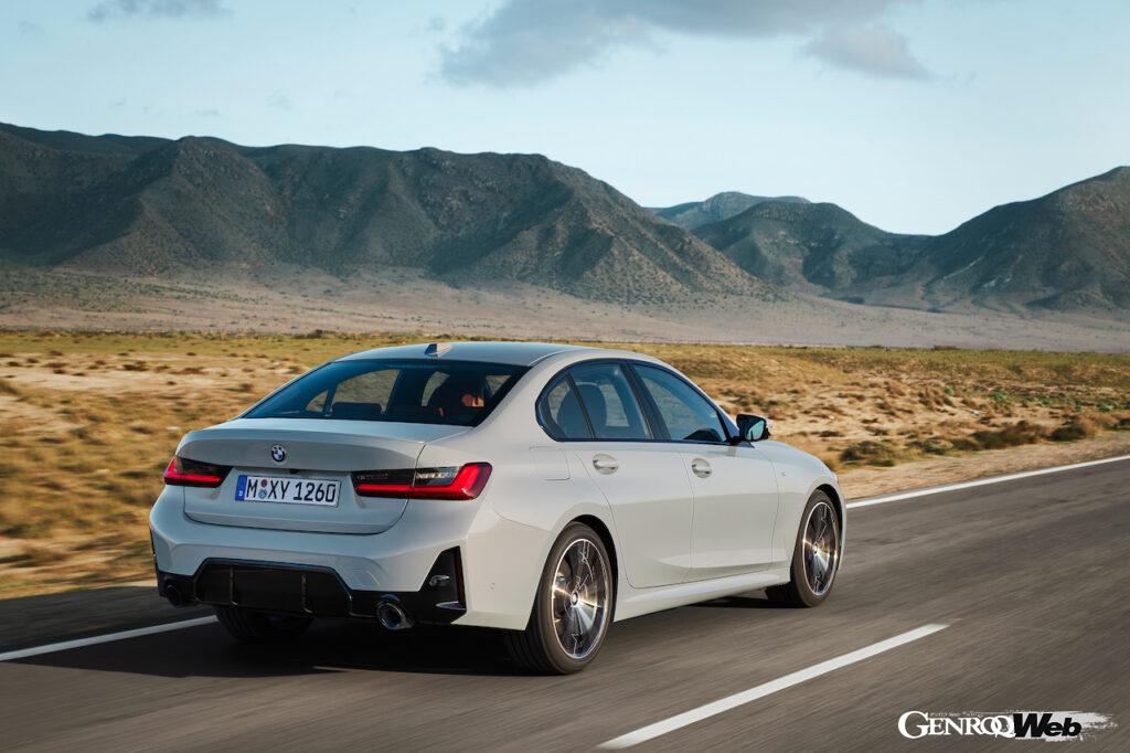 「BMW 3シリーズが内外装を大幅改良し、日本で初認可となるハンズ・オフ機能を搭載！ 圧巻のインストゥルメントパネルに注目」の4枚目の画像