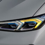 「BMW 3シリーズが内外装を大幅改良し、日本で初認可となるハンズ・オフ機能を搭載！ 圧巻のインストゥルメントパネルに注目」の16枚目の画像ギャラリーへのリンク