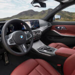 「BMW 3シリーズが内外装を大幅改良し、日本で初認可となるハンズ・オフ機能を搭載！ 圧巻のインストゥルメントパネルに注目」の19枚目の画像ギャラリーへのリンク