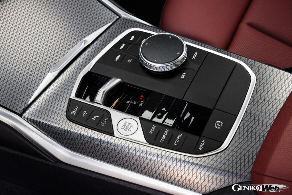 「BMW 3シリーズが内外装を大幅改良し、日本で初認可となるハンズ・オフ機能を搭載！ 圧巻のインストゥルメントパネルに注目」の20枚目の画像