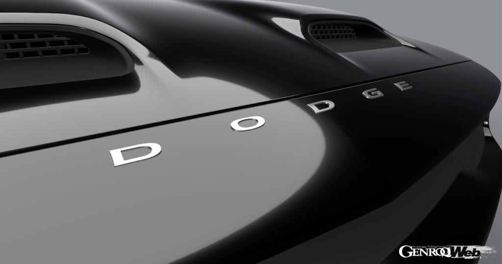 「ダッジ チャレンジャーの最終モデル第6弾はダークなムードの「ブラックゴースト」300台の限定販売」の2枚目の画像