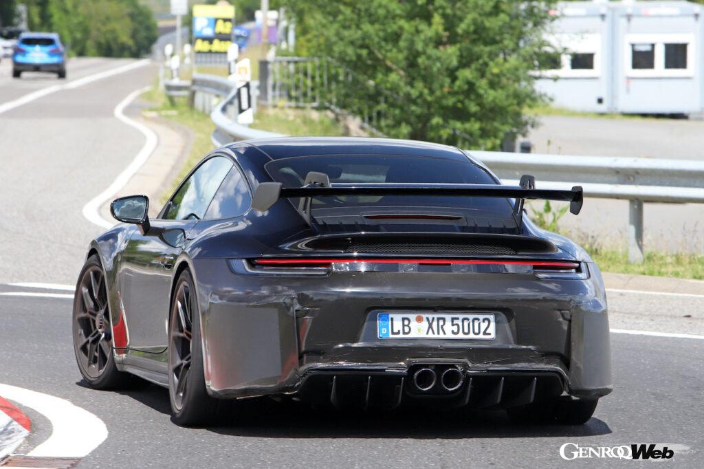 「【スクープ！】早くも改良？ 新型「ポルシェ 911 GT3」はリヤセクションに新デザインを採用か」の5枚目の画像