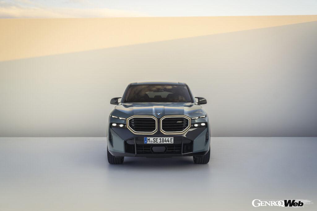 「M1以来となるBMW M社オリジナルデザインの「BMW XM」は1000Nmに達するPHEVシステムを採用【動画】」の9枚目の画像