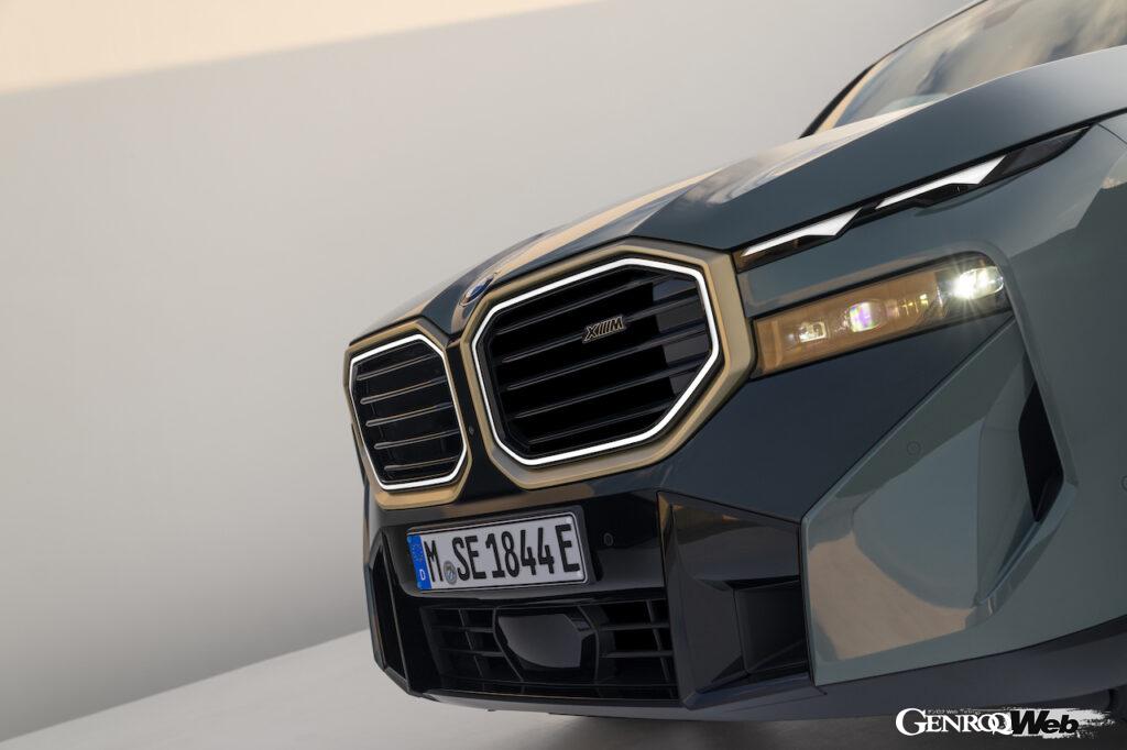 「M1以来となるBMW M社オリジナルデザインの「BMW XM」は1000Nmに達するPHEVシステムを採用【動画】」の12枚目の画像