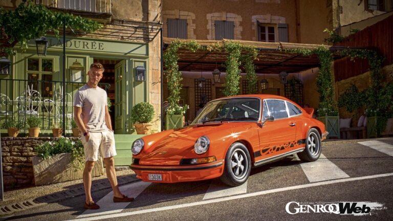 自身が所有する「ポルシェ 911カレラ RS 2.7」と共に、プロヴァンス地方ゴルドで暮らすアンドレ・ロッテラー。