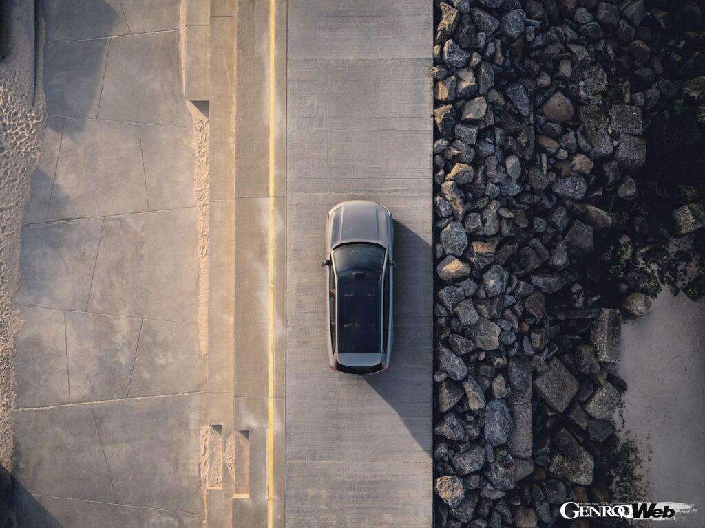 「ボルボの新世代フラッグシップ電動SUV「EX90」の最大航続距離は600km！【動画】」の17枚目の画像