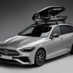 キャンプ好きのメルセデス・ベンツオーナー必見！ 全現行モデルに装着可能な専用ルーフボックス登場 - Die neuen Mercedes-Benz Dachboxen: Sportlich, elegant und mehr VolumenThe new Mercedes-Benz roof boxes: Sporty, elegant and more capacity