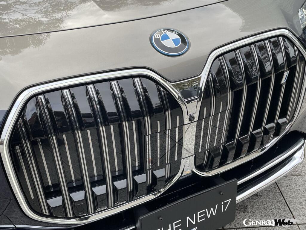 「BMWのフラッグシップサルーン新型「7シリーズ」と新型電動サルーンi7がお披露目！ ラグジュアリーSUVの「X7」もあわせて登場」の22枚目の画像