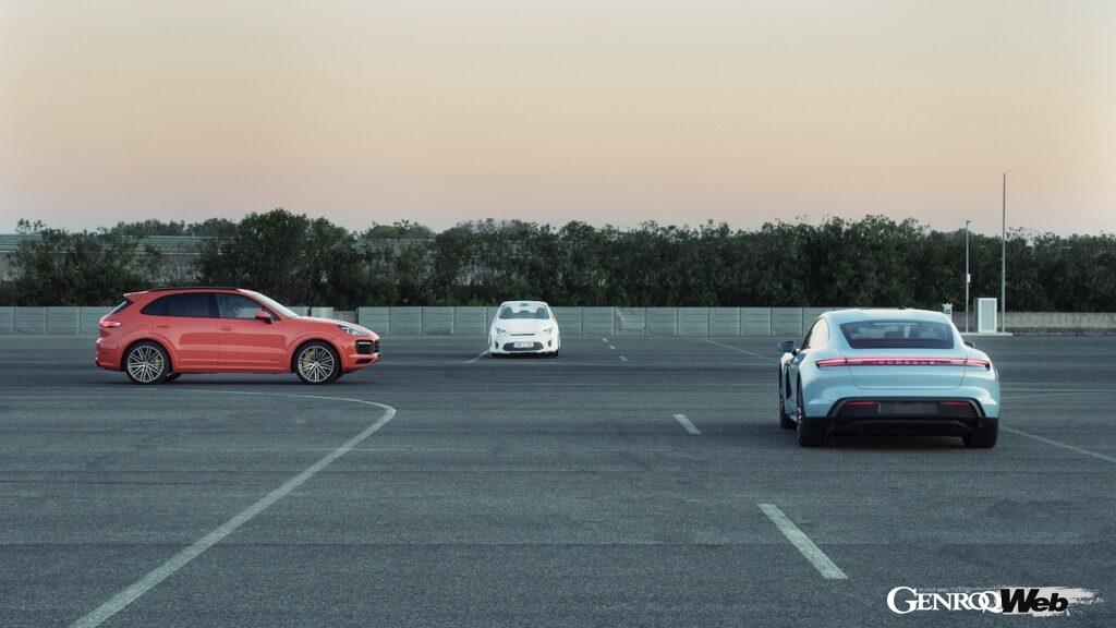 「高速で高度な自動運転のためにポルシェがナルド・テクニカルセンターに設置したモノ」の4枚目の画像