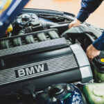 クルマを長く楽しめる「BMWクラシック」と高性能で好燃費を両立する「2023年最新オイル 」 - 2212grqw-bmw-classic-oil-3