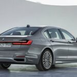 「【BMW 7シリーズ新旧比較】見た目よりも中身が劇的に進化したハイエンドサルーンを徹底比較」の12枚目の画像ギャラリーへのリンク