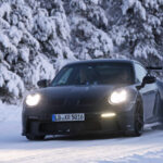 「【スクープ！】「新形状のリヤバンパー導入？」寒冷地テストを実施する「ポルシェ 911 GT3」」の13枚目の画像ギャラリーへのリンク