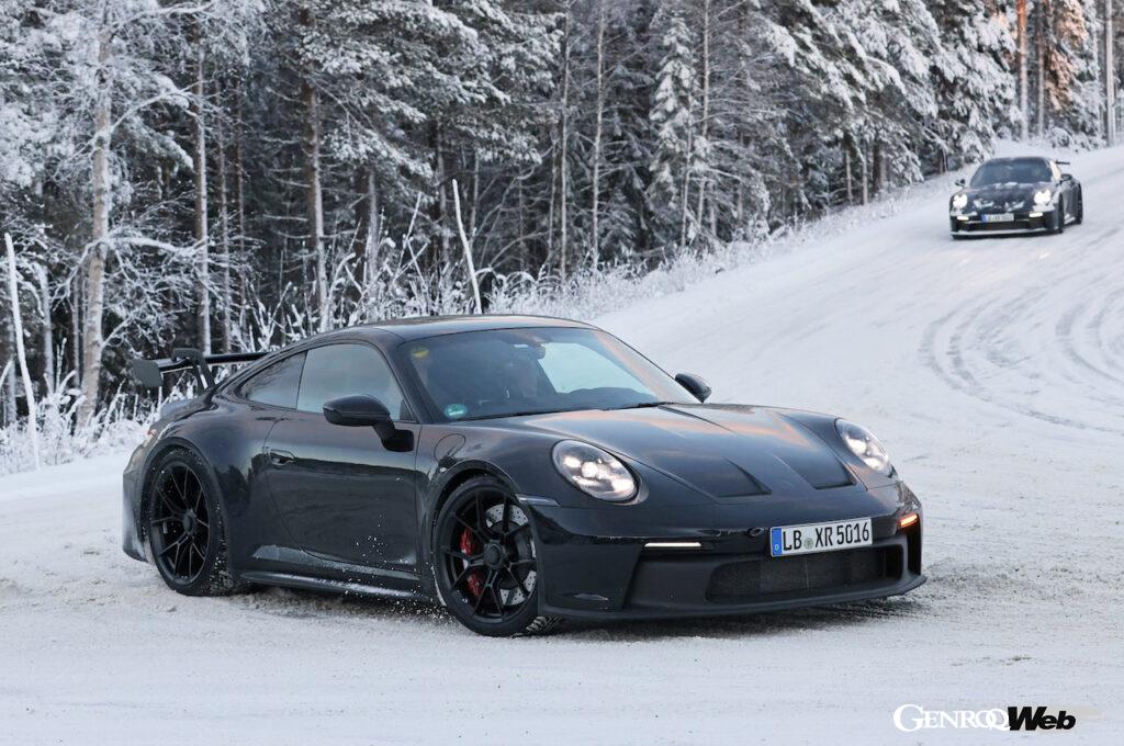 「【スクープ！】「新形状のリヤバンパー導入？」寒冷地テストを実施する「ポルシェ 911 GT3」」の4枚目の画像