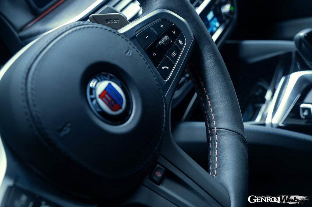 BMW 5シリーズをベースに、エクステリアやパワーユニットを大幅にパワーアップした「BMW アルピナ B5 GT」のインテリア。