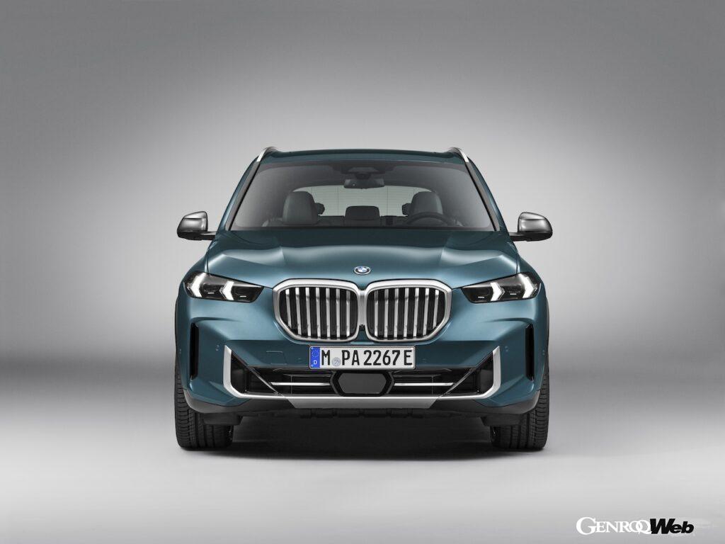 内外装がアップデートされた「BMW X5」改良新型のエクステリア。