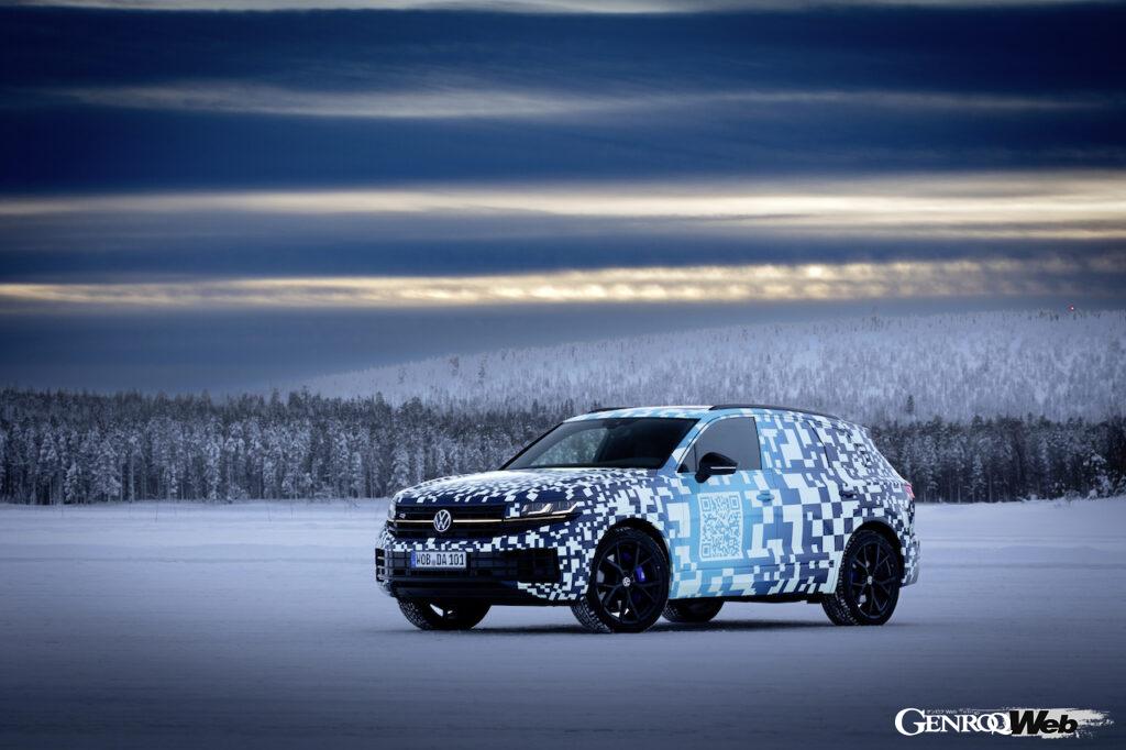 「「VWマークが光る？」改良新型フォルクスワーゲン トゥアレグのスウェーデン寒冷地テストで明らかに」の13枚目の画像