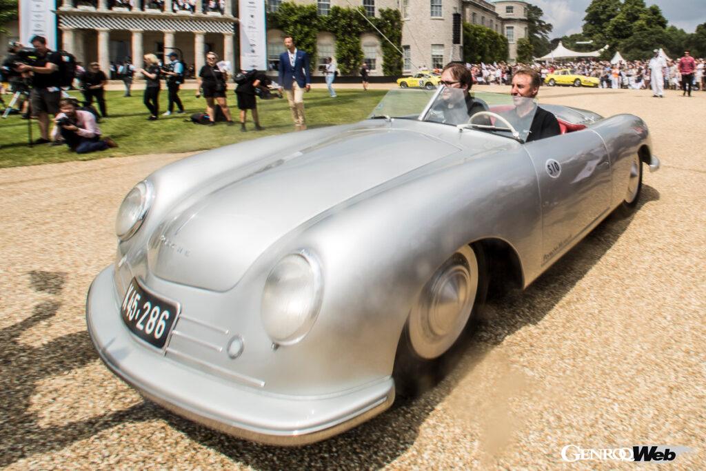 ポルシェの名を冠した最初の市販車、ポルシェ356。1948年に認証された最初のロードスターはポルシェブランドの第一号車であることから「ポルシェNo.1」と呼ばれる。